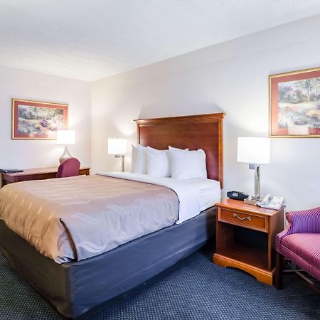 Quality Inn Lynchburg Near University Exteriér fotografie