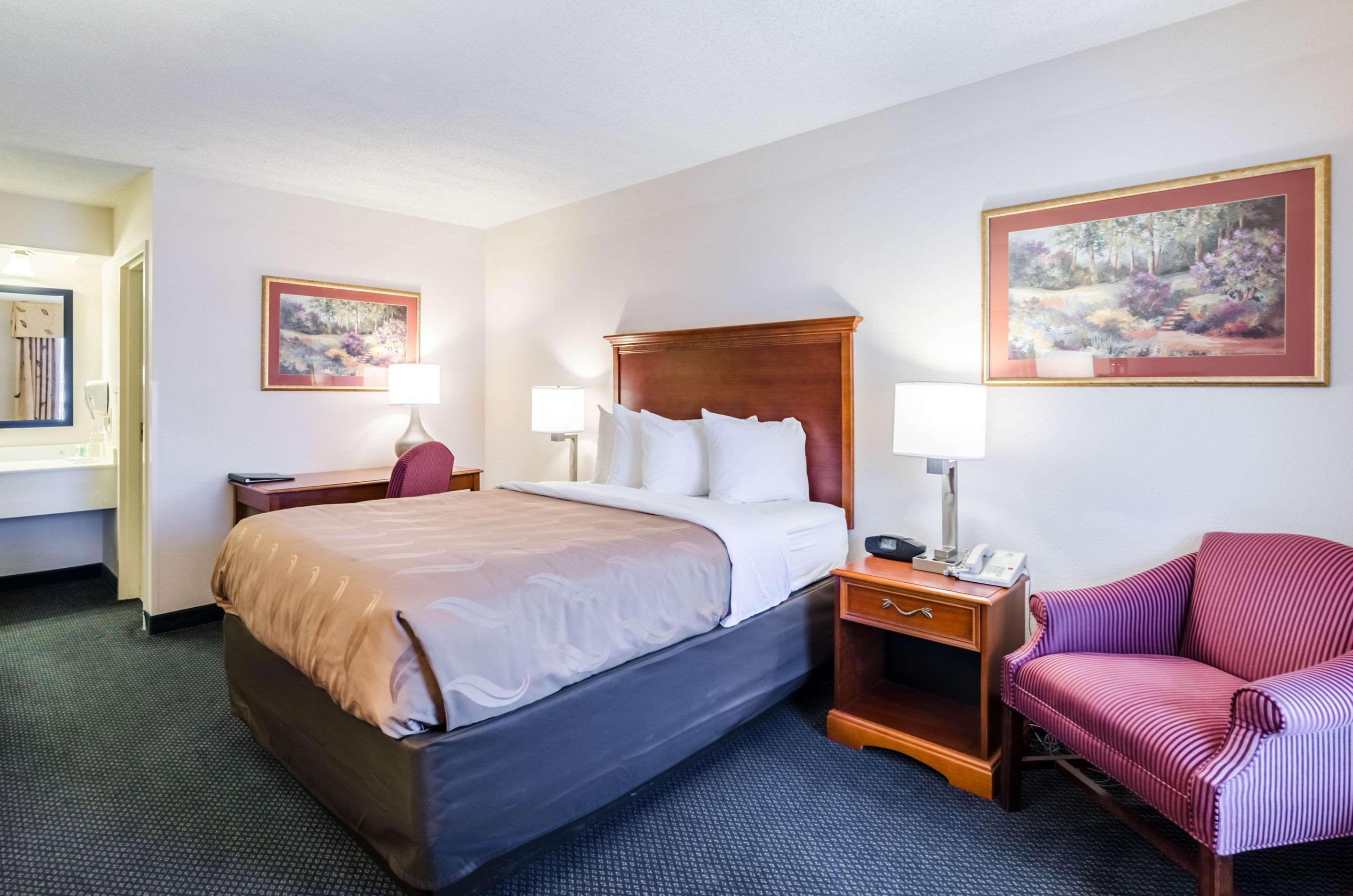 Quality Inn Lynchburg Near University Exteriér fotografie