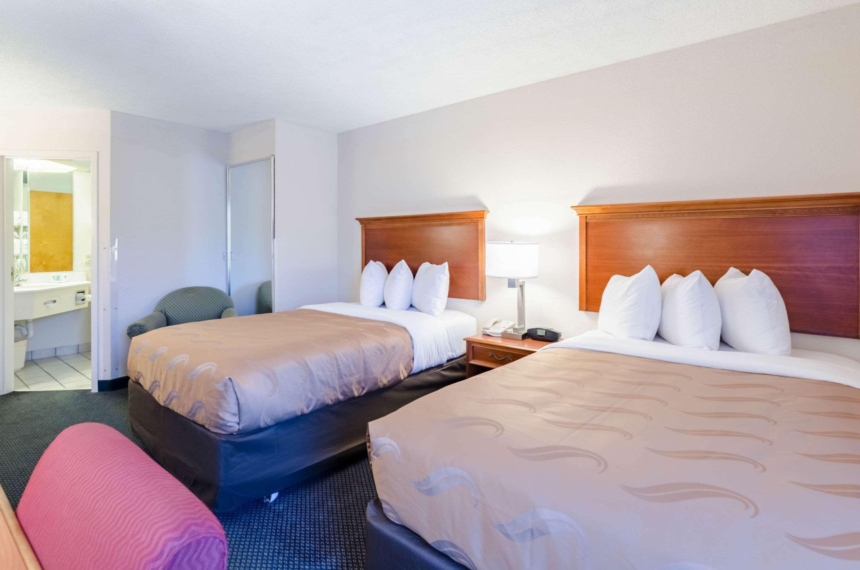 Quality Inn Lynchburg Near University Exteriér fotografie
